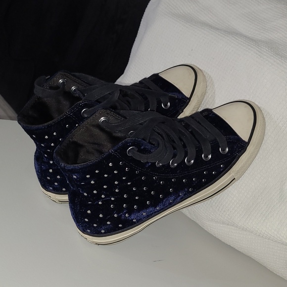 CONVERSE Velvet Size 7 Navy High-Top Sneakers with Studs - Picture 12 of 15